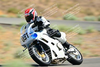 media/May-31-2025-Classic Track Day (Sat) [[da23ab3028]]/Group B/Session 1 (Turns 3 and 5)/